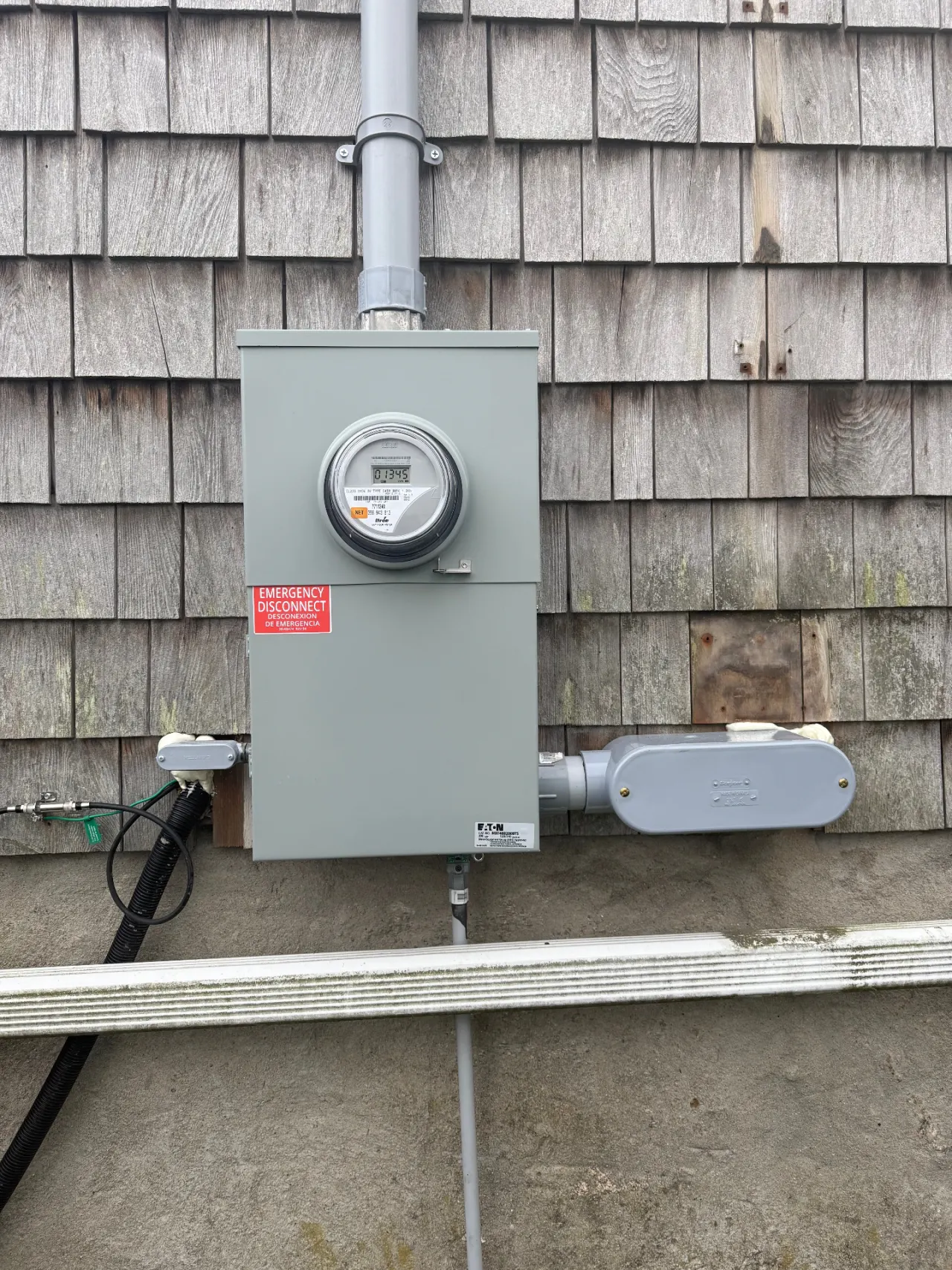 Meter & Disconnect